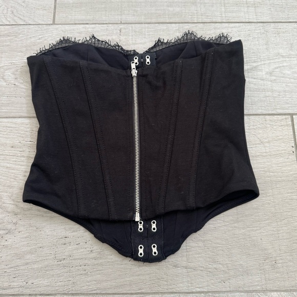 First and Last Bustier - Picture 3 of 3